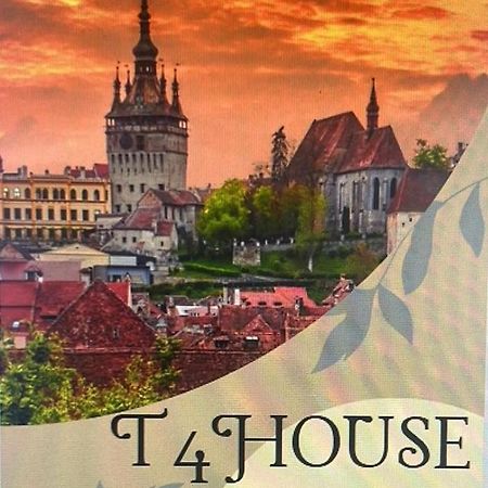 T4House Apartment Sighisoara Ngoại thất bức ảnh