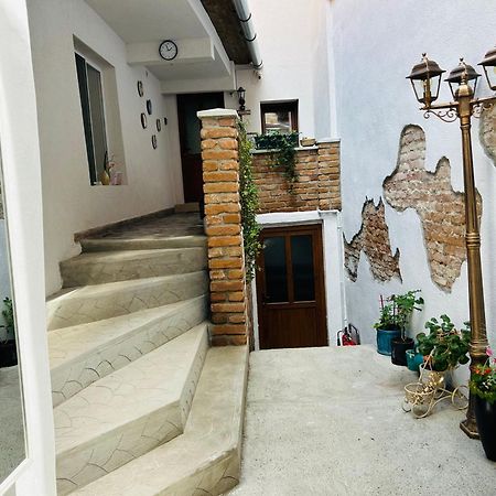 T4House Apartment Sighisoara Ngoại thất bức ảnh