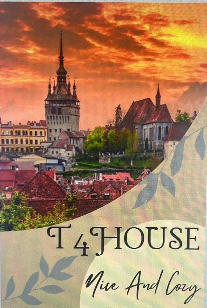 T4House Apartment Sighisoara Ngoại thất bức ảnh
