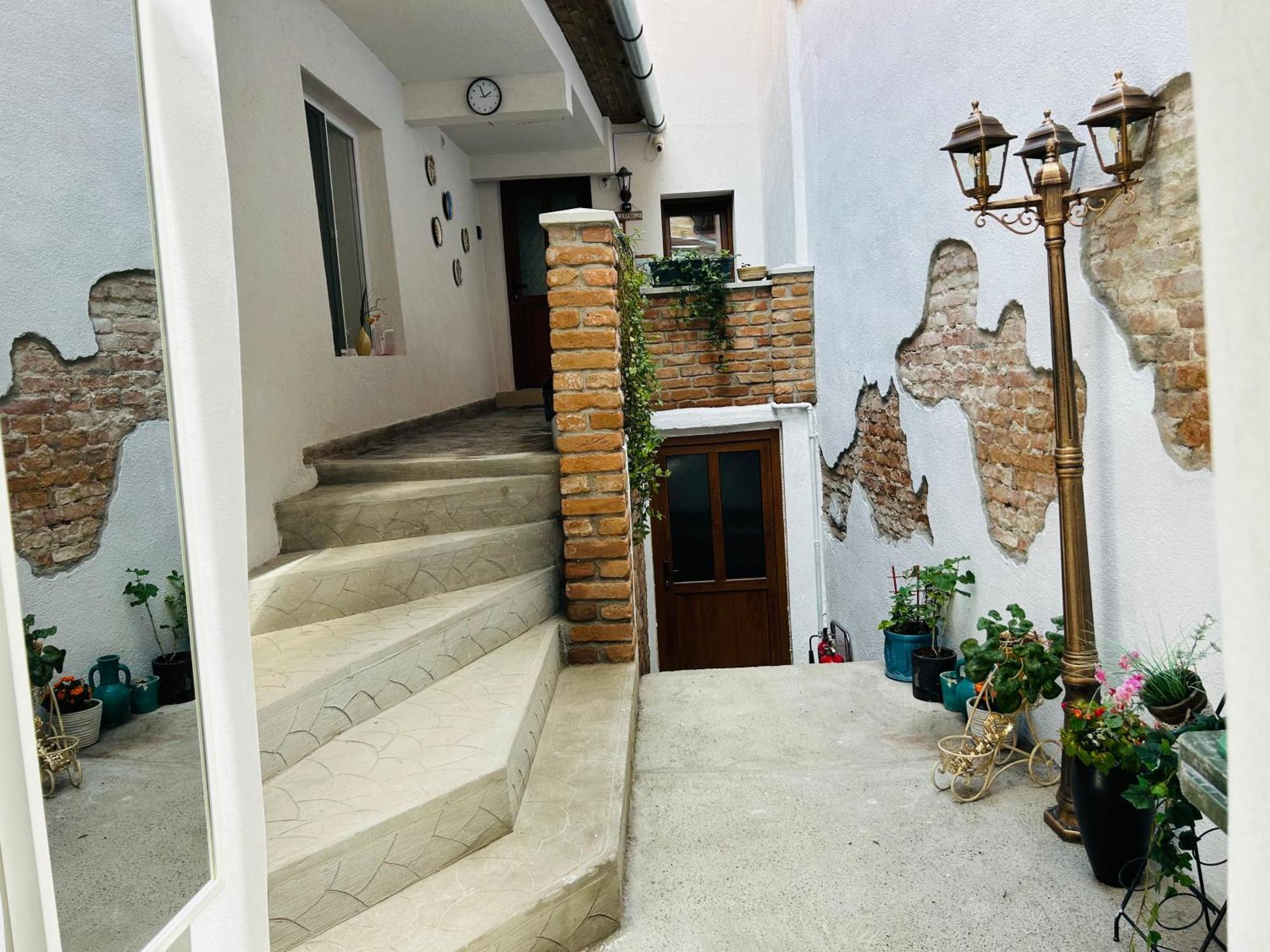 T4House Apartment Sighisoara Ngoại thất bức ảnh