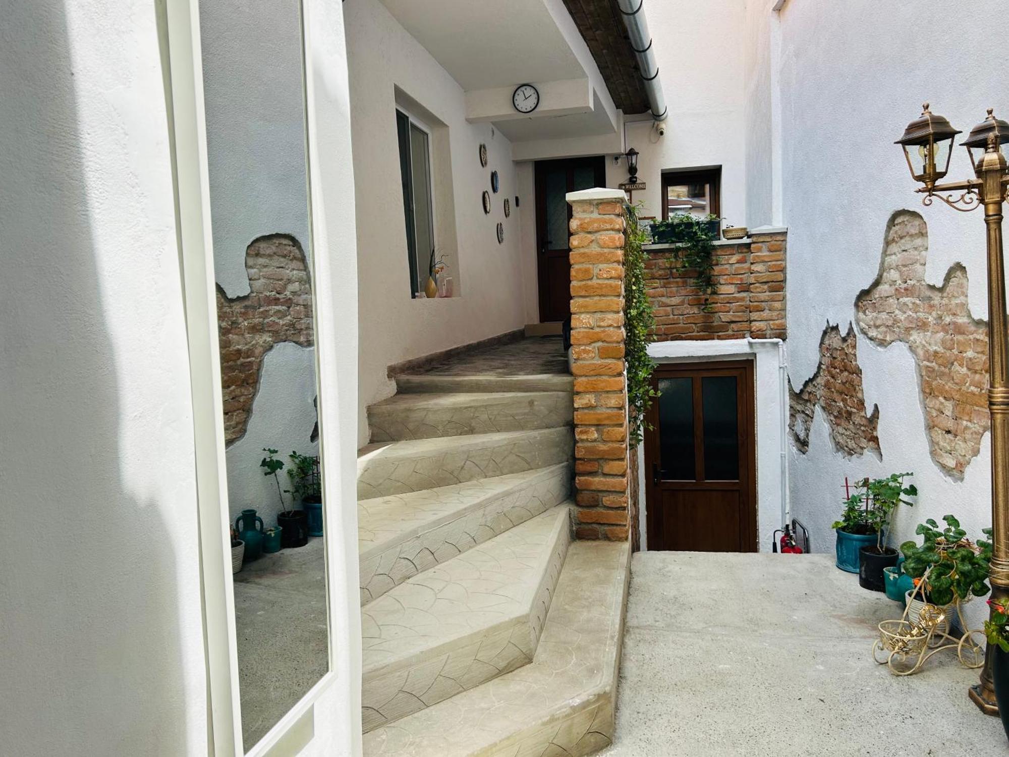 T4House Apartment Sighisoara Ngoại thất bức ảnh